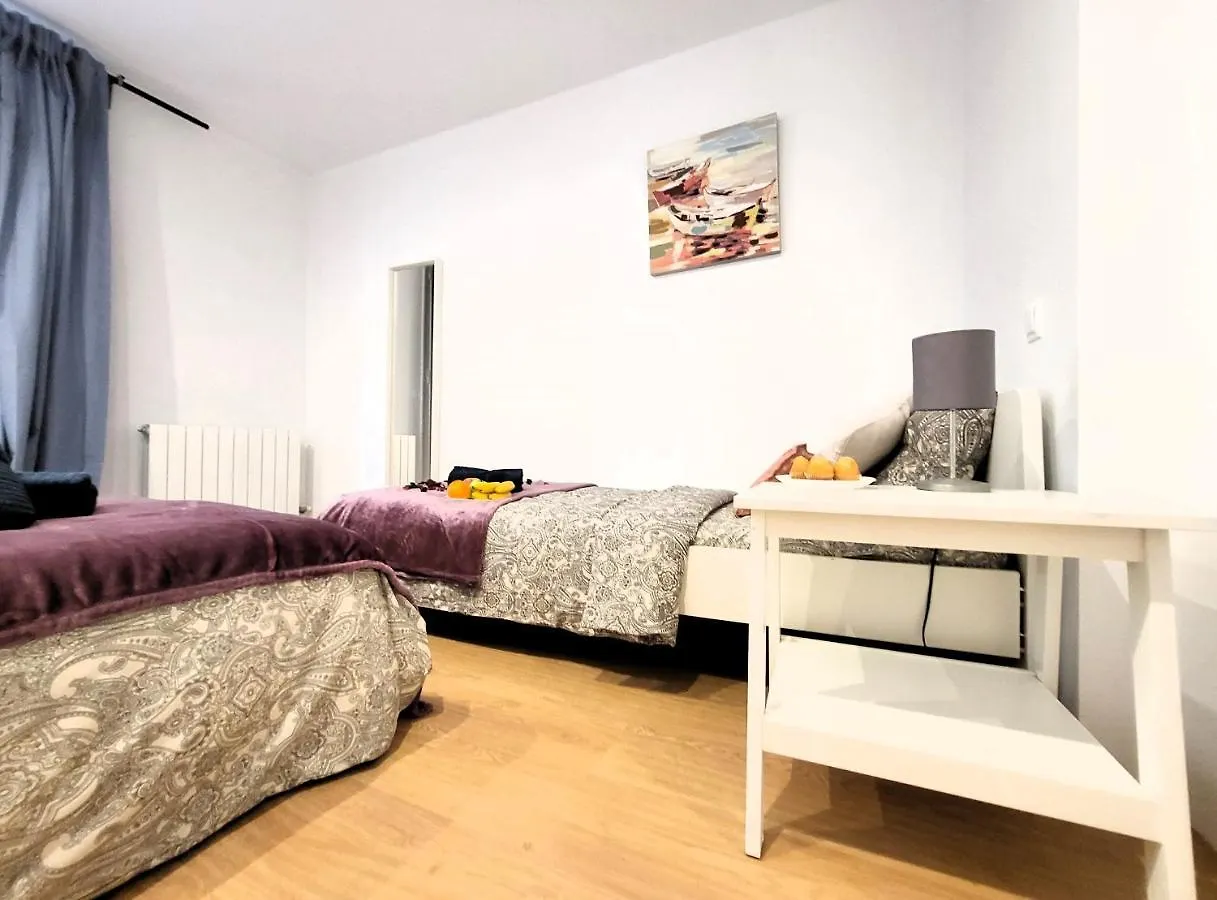 Ostello Rooms By Bcn Cathedral Barcellona