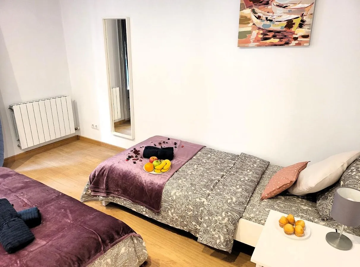 Rooms By Bcn Cathedral Barcellona Spagna